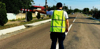 Depistat la volan fără permis de conducere cu ajutorul aplicației eDAC