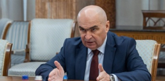 „Două treimi din administraţia din România are nevoie de o reducere de personal”