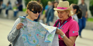 Numărul turiștilor este în scădere