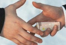 Corupția, cea mai îngrijorătoare problemă pentru români