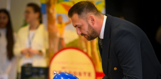 Directorul DGASPC Vaslui, Dragoș Andrei Cazacu, nominalizat pentru Premiul de excelență în intervenția indirectă la Gala Națională în Asistență socială