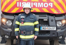 „Pompierul anului 2025” din Bârlad a scos o victimă din casa cuprinsă de flăcări