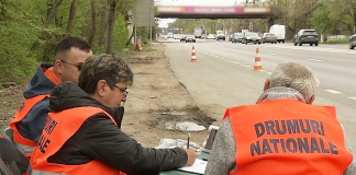 Inspectori cu foi și pix pe marginea drumului. Unde de face recensământul mașinilor în județ