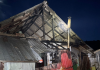 Un incendiu a mistuit acoperișul unei case din Coșca, Ivănești. Cauza: o instalație electrică improvizată