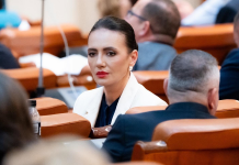 Deputat AUR Laura Gherasim: „Decizia ca AUR să nu susțină Guvernul Veștea a fost o decizie colectivă, a conducerii partidului”