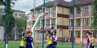 Nouă bază sportivă, la Liceul „Emil Racoviță” Vaslui