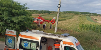 Copil de 12 ani, transportat cu elicopterul SMURD, după ce a căzut dintr-o căruță, la Pogonești