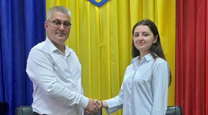 Primăria Negrești, primul angajator al șefei de promoție de la Liceul „Nicolae Iorga”