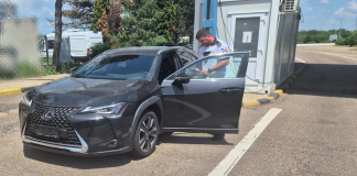 Automobil de lux, de 125.000 de lei, căutat de autoritățile din Italia, reținut la Albița