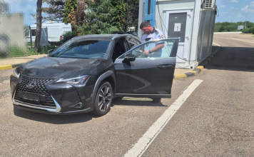 Automobil de lux, de 125.000 de lei, căutat de autoritățile din Italia, reținut la Albița