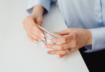 Vaslui, la coada hărții salariale din România: ce rămâne după cheltuielile de bază