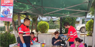 Zeci de vasluienii, bârlădeni și Hușenii au beneficiat de consultații medicale, cu ocazia zilei Serviciului de Ambulanță