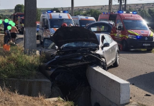 Accident grav la Rădăești: doi pasageri în comă profundă după impactul cu un cap de pod