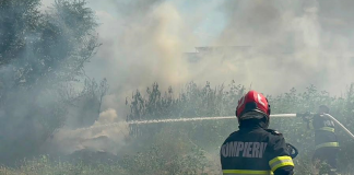 S-au înmulțit incendiile de miriște. Cei care dau foc intenționat pot pierde subvențiile APIA. Recomandări ale pompierilor